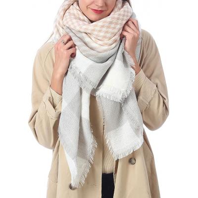 Classic fringe plaid scarf